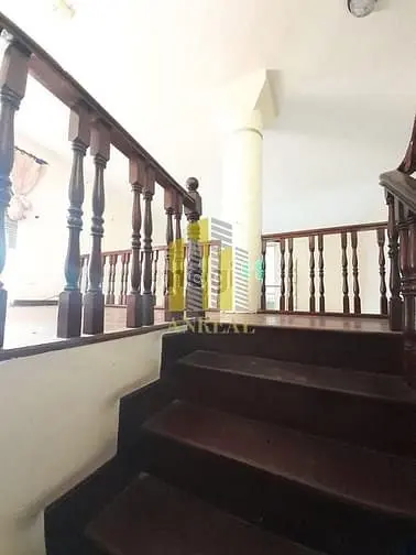 Biệt Thự Thảo Điền 40 Triệu - 2 Lầu - Khu Yên Tĩnh