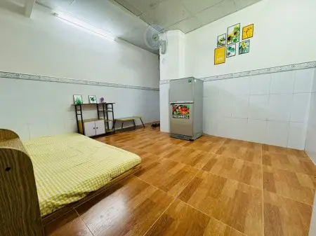 Phòng Đẹp Đủ Nội Thất Giá Siêu Tốt Cách Đại Học Văn Hiến 300M - 25/18 Nguyễn Minh Châu Q.tân Phú