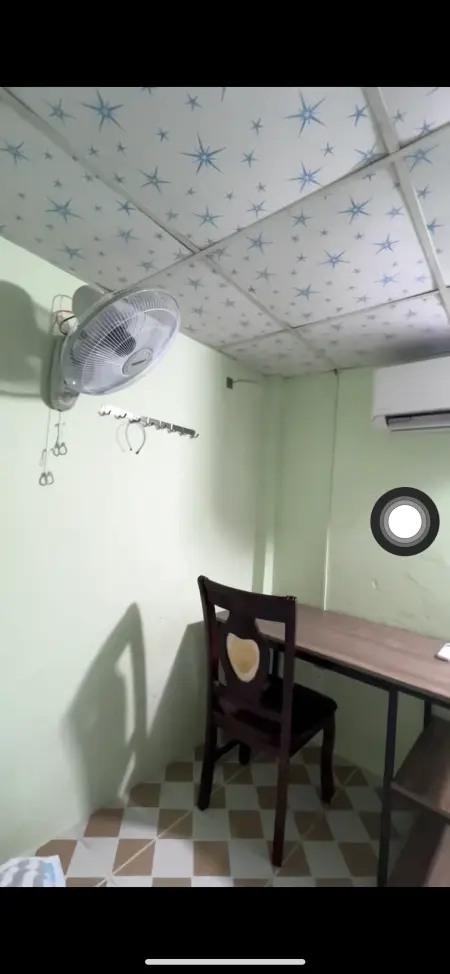 Phòng Có Gác Đầy Đủ Nội Thất (Máy Lạnh, Tủ Lạnh, Máy Giặt, Quạt, Nệm, Bàn Ghế,…)