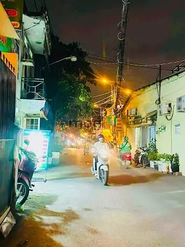 Cho Thuê Nhà Nguyên Căn Mặt Tiền Rẻ Đẹp 121 Trần Bá Giao P5 Gò Vấp