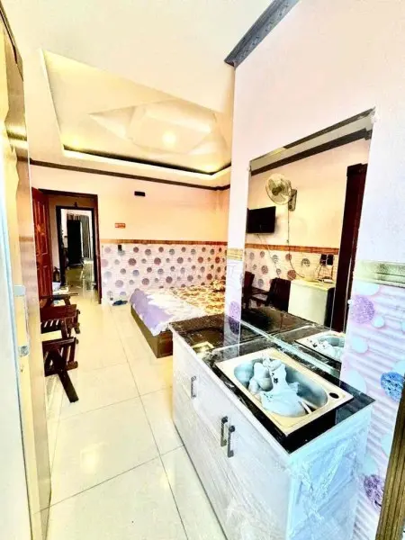 Cho Thuê Phòng Trọ Hậu Giang, Quận 6, Dt 30M2, Nt Cao Cấp, Giá 3,5 Triệu/Tháng