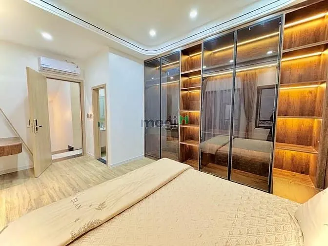 Sở Hữu Ngay Nhà Đẹp Phố Vọng, Giá 12.8 Tỷ, 30M2X7T, Thang Máy, Ở Luôn