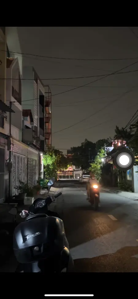 Phòng Có Gác Đầy Đủ Nội Thất (Máy Lạnh, Tủ Lạnh, Máy Giặt, Quạt, Nệm, Bàn Ghế,…)