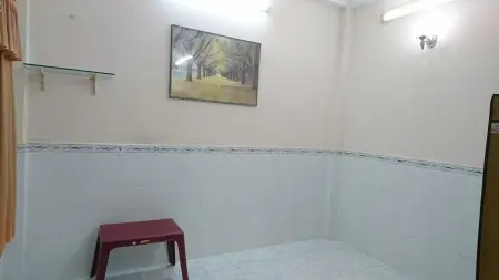 Cho Thuê Phòng Trung Tâm Quận 10, Đầy Đủ Tiện Nghi , Máy Lạnh, Máy Nước Nóng :