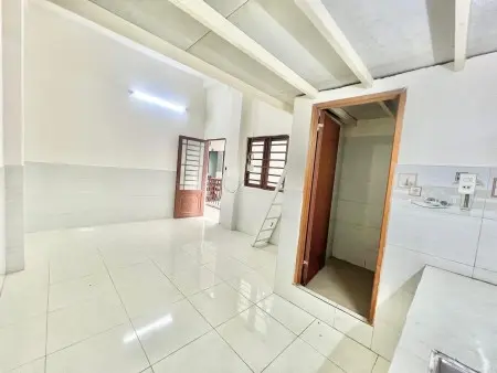 Cho Thuê Phòng Trọ Giá Rẻ Ngay Tân Bình Có Gác Phòng Rộng 30M