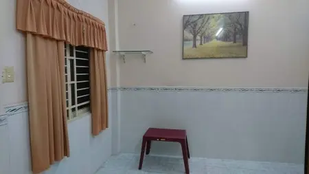 Cho Thuê Phòng Trung Tâm Quận 10, Đầy Đủ Tiện Nghi , Máy Lạnh, Máy Nước Nóng :