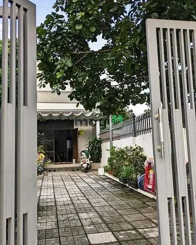 Chính Chủ - Cần Bán Nhà 1 Trệt 1 Lửng Trung Tâm Phường Thủ Dầu Một