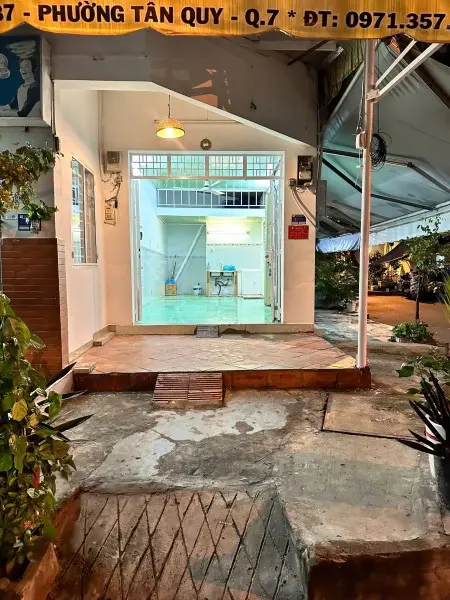 Phòng Cho Thuê Có Thể Làm Mặt Bằng - 2 Mặt Tiền, 30M2