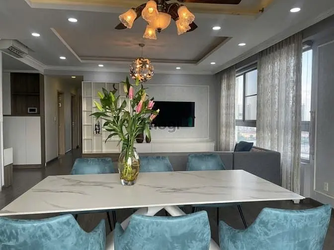 Cho Thuê Ch Green Valley 131M2 - 3Pn Giá Tốt