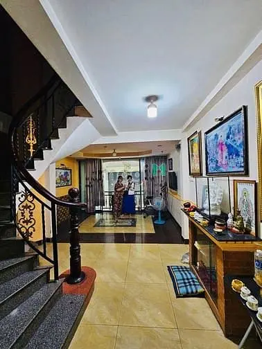 Mặt Tiền Khu Bình Phú Q6 64M2 5 Tầng Bề Thế, Mới Đẹp Ở Ngay, 9.85 Tỷ