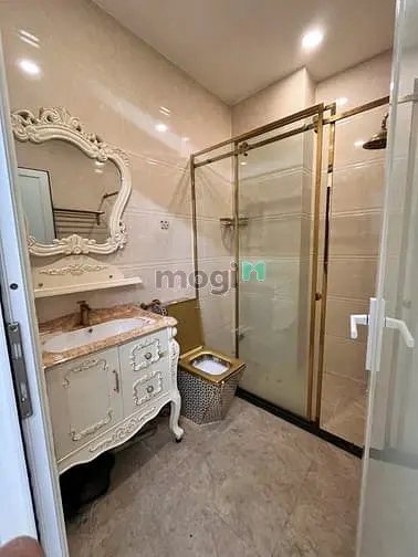 Cho Thuê Nhà 228 Hai Bà Trưng Quận 1 Dt 4.8X18M 6 Lầu Giá 125 Triệu