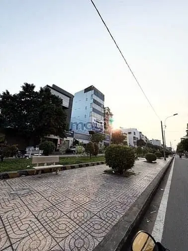 Mt Hiền Vương Tân Phú 8X20 Vuông Vức 3 Tầng, Có 20Tr/Th, Giá 29 Tỷ Tl