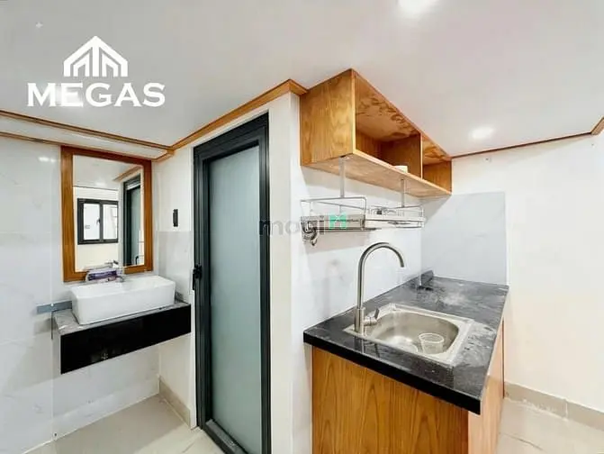 Căn Hộ Dịch Vụ Mới 100% Ngay Ngã 4 Thủ Đức - Coopmart Lê Văn Việt