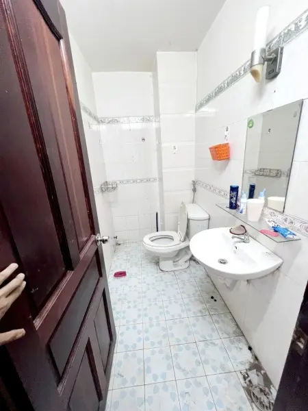 Phòng Trọ Xvnt Ngay Hàng Xanh Free Xe Free Dv Đầy Đủ Tiện Nghi