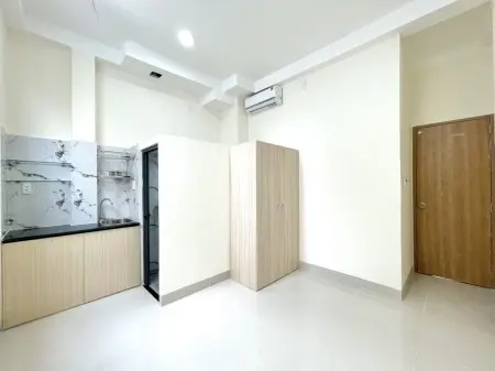 Phòng Đón Nắng Tiện Nghi Thiết Kế Hiện Đại Mới Bùi Đình Túy