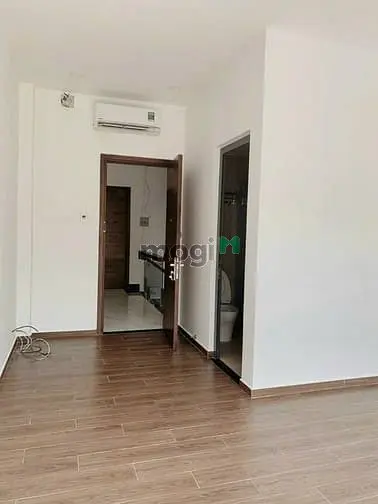 Nhà Mặt Tiền Quận Tân Bình Bạch Đằng, 100M2, Ngang 6M, 4 Tầng, 2X Tỷ