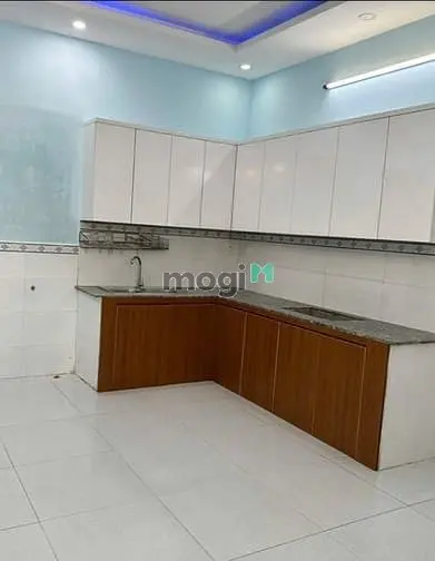 Ngộp Bank Bán Gấp Nhà Cách Celadon 200M - Hẻm Xe Hơi - 75M2 6Ty7