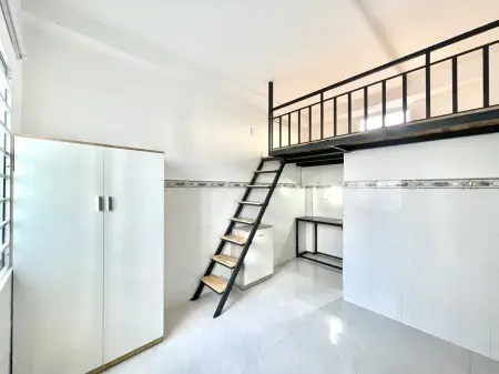 Có 10 Phòng Cho Thuê Mới Xây 100% _ Ban Công, Cửa Sổ _ Nguyễn Văn Quá - Cầu Tham Lương