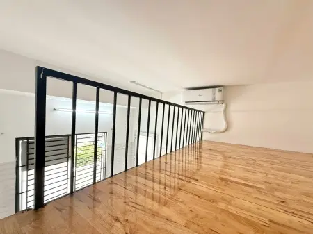 Căn Hộ Gác Lửng 25M2 Full Tiện Nghi Lý Thường Kiệt Gần Đại Học Bách Khoa