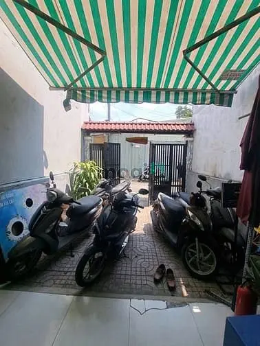 Ngộp Bank Bán Gấp Nhà Cách Celadon 200M - Hẻm Xe Hơi - 75M2 6Ty7