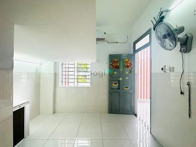 Cho Thuê Phòng Trọ Giá Rẻ Srộng 35M2 Ở Âu Cơ, Tân Bình