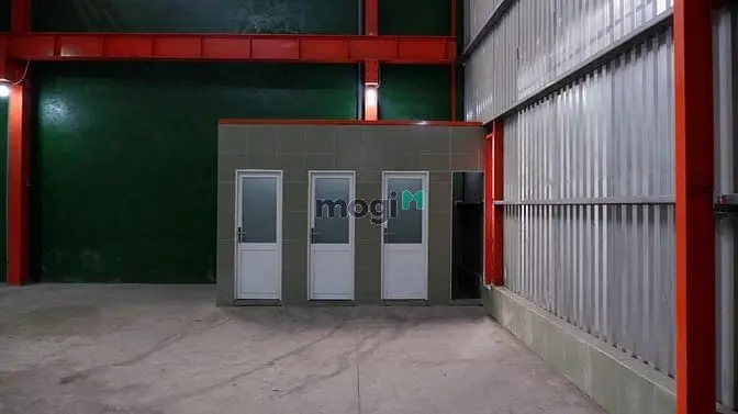 Cho Thuê Kho Xưởng 1.100M2 Mặt Tiền Đường Quốc Lộ 1A, Phường Thạnh Lộc