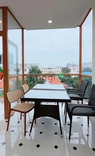 Nguyên Căn Thảo Điền, Q2 1 Trệt 3 Lầu Thang Máy (4X18M). Giá 63Tr/Th