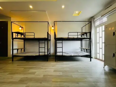 Ktx Nam Giường Tầng Gần Đh Ngân Hàng, Đh Spkt, Cđ Công Nghệ Tđ