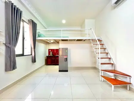 Ch Gác Lửng 30M2 Full Tiện Nghi Bùi Đình Túy Ngay Ngã Tư Hàng Xanh Gần Đh Gtvt, Hutech