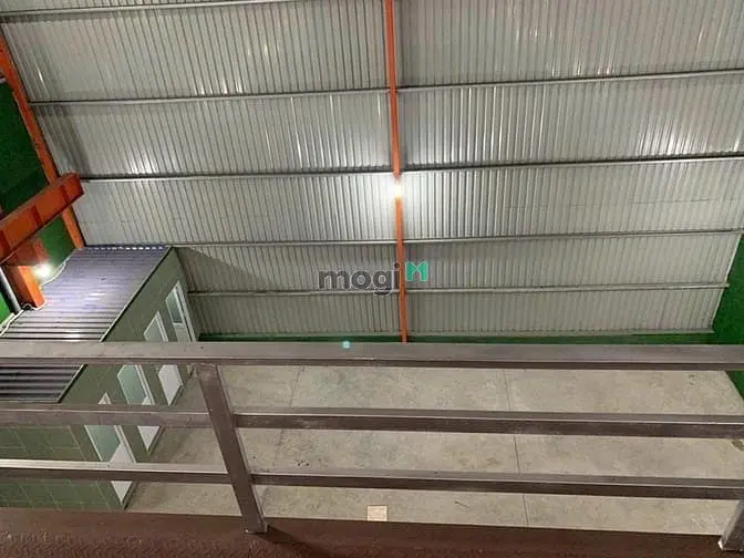 Cho Thuê Kho Xưởng 1.100M2 Mặt Tiền Đường Quốc Lộ 1A, Phường Thạnh Lộc