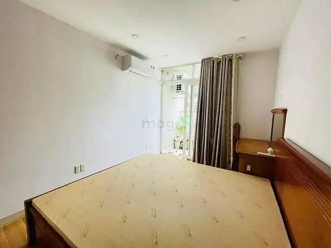 Căn Hộ 76M2 Có 2P Ngủ- Ntcb C/C Nguyễn Ngọc Phương Giá 12Tr