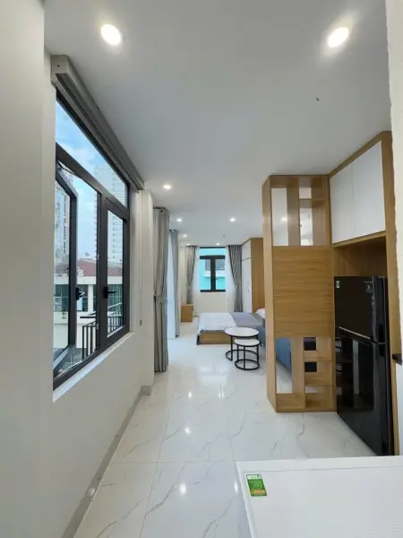 Căn Hộ Ban Công, 2 Cửa Sổ Đón Nắng _ Ngay Phan Đăng Lưu Gần Chợ Bà Chiểu, Có Thang Máy