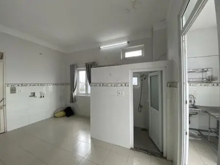 Phòng Trọ Ban Công Cửa Sổ Lớn Giá 3Tr7