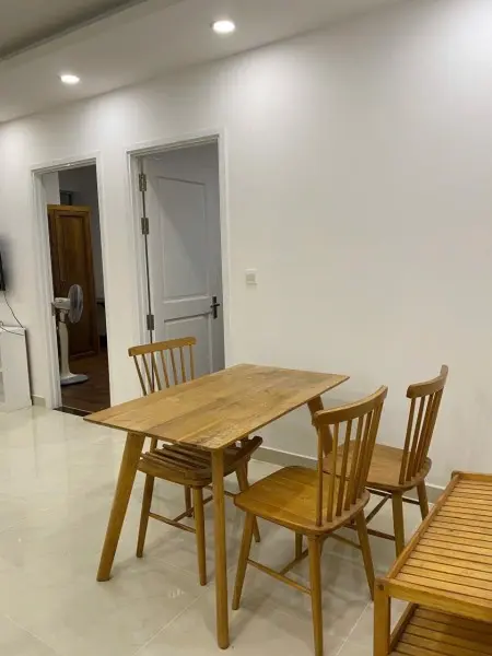 Căn 2P Ngủ, Full Nt Ở Chung Cư Bàu Cát Giá 11Tr/Th, Nhà Mới