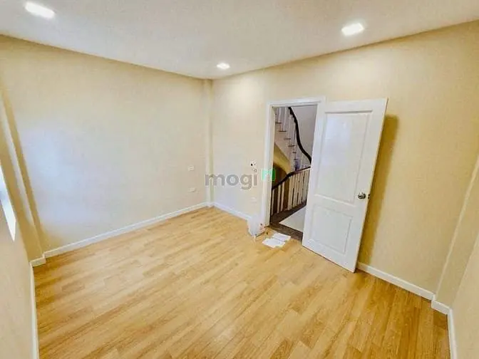 Nhà 4 Tầng Đại Mỗ Vuông Đẹp Ô Tô Cách 35M