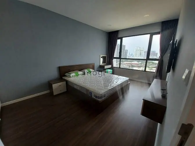 Cho Thuê Ch Riverside Dt 82M2, 2 Pn .Giá 18 Triệu / Tháng View Thoáng.