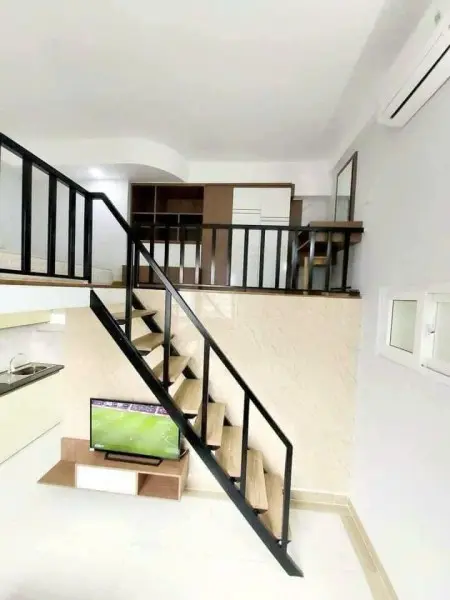 Phòng Mới Xây Full Nội Thất, Ban Công, Cửa Sổ Trời Ngay Phan Văn Hớn, Quận 12