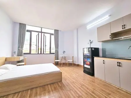 Căn Hộ View Thoáng Full Nội Thất Giá Rẻ Ngay Dương Quảng Hàm Gần Vlu