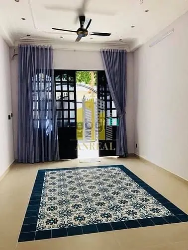 Nhà Phố Xinh Xinh Sân Xe Hơi Gần Trần Não Giá 25 Triệu