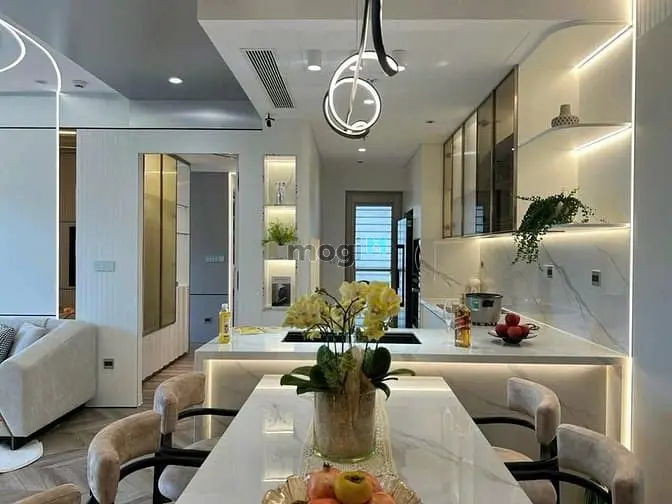 Gấp ! Căn Hộ Midtown Pmh 2Pn ,2Wc Nhà Full Nội Thất Cao Cấp Hiện Đại,