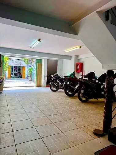 Bán Khách Sạn 6 Lầu (5,5X24) 448/11 Phan Huy Ích P12 Gò Vấp 14 Phòng