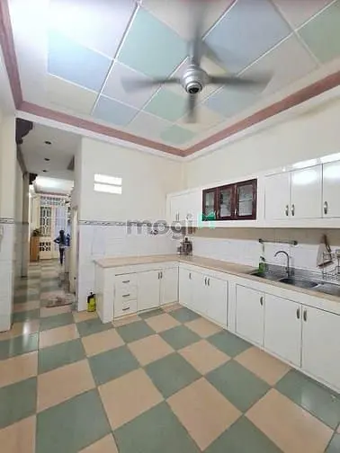 Nhà Sát Mặt Tiền Hoàng Sa - Xe Hơi Đỗ Cửa - Kinh Doanh Tốt