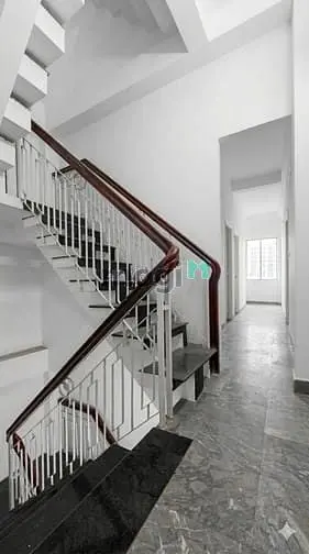 Bán Nhà Mt Nguyễn Phi Khanh Q.1 - 3,3M X 11M