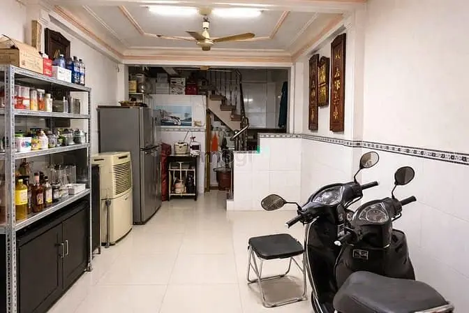 Bán Nhà Mặt Tiền Sư Vạn Hạnh - Trung Tâm Quận 10 - 4 Tầng