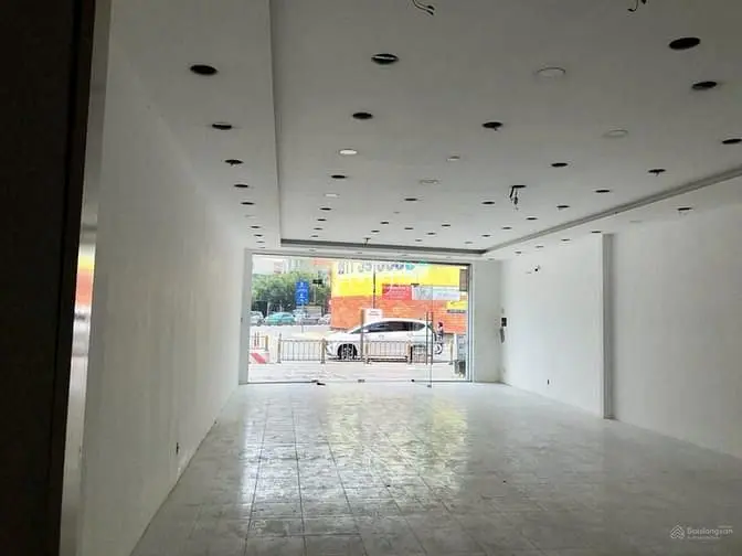 Cho Thuê Nhà Mặt Tiền Trần Huy Liệu, P.15, Q.phú Nhuận