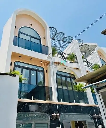 Bán Nhà Hẻm Xe Hơi 1 Sẹc Đường Phạm Văn Chiêu, P.13, 6 X 6 Giá 5.4 Tỷ