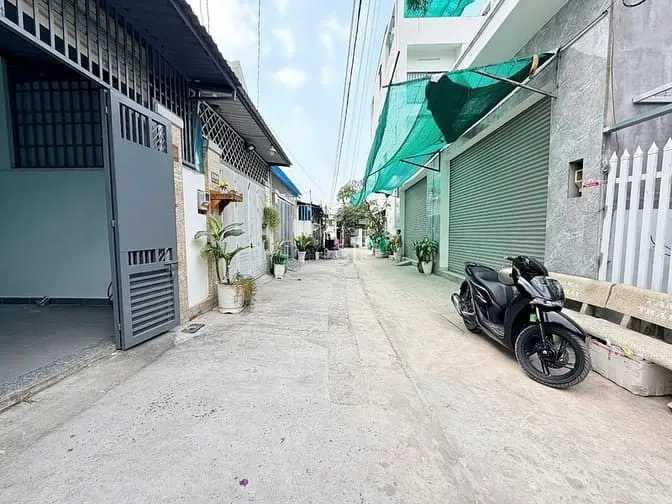 Bán Nhà Đường 6M Khu Nhà Phố Vạn Xuân Xây