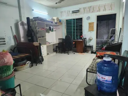 Cho Mướn 2 Phòng Trọ, 1 Phòng Lớn 1 Phòng Nhỏ, 2 Phòng Đều Trên Lầu, Chủ Phòng Trọ Ở Nhà Dưới