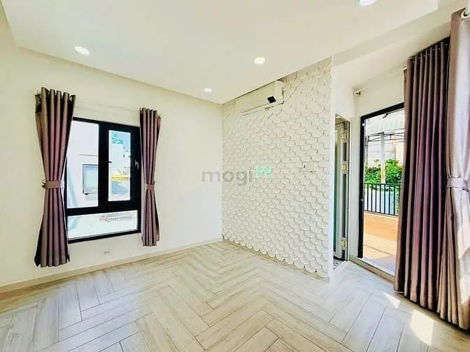 Bán Nhà Hẻm 3M Đường Nguyễn Thái Sơn, P.5, 6 X 7, 3 Tầng, 4Pn Giá 5.5