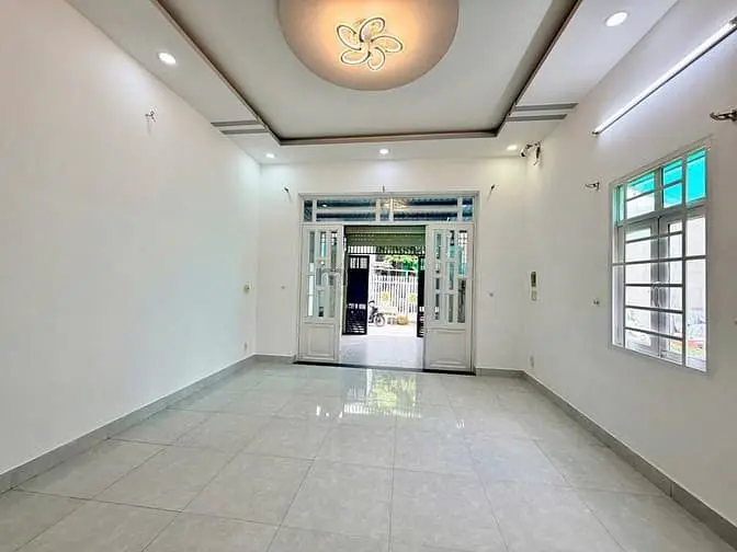 Bán Nhà Đường 6M Khu Nhà Phố Vạn Xuân Xây